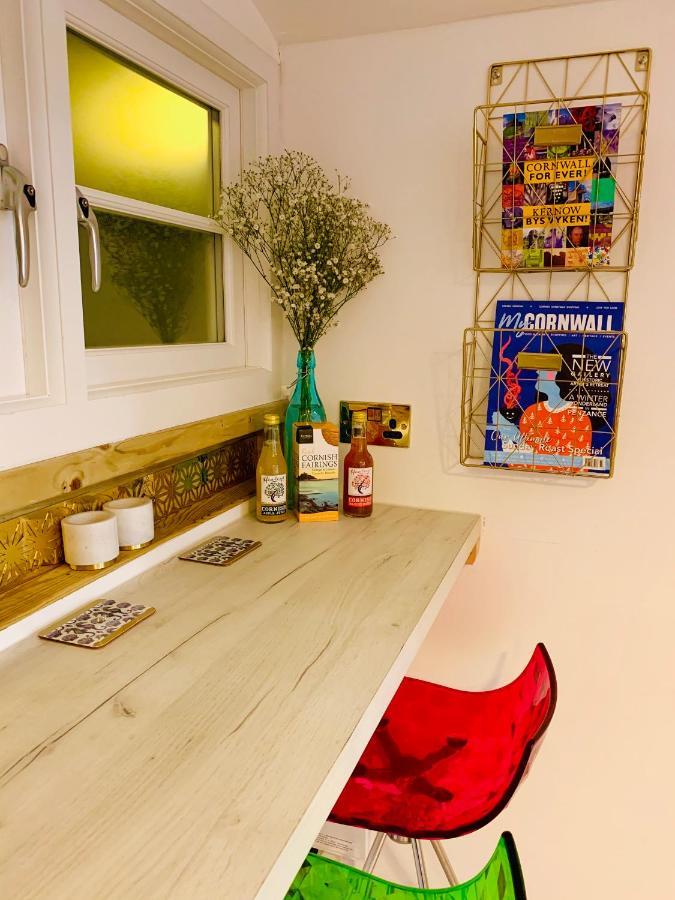 Shine Chalet - Unique & Comfortable Accommodation レッドラス エクステリア 写真